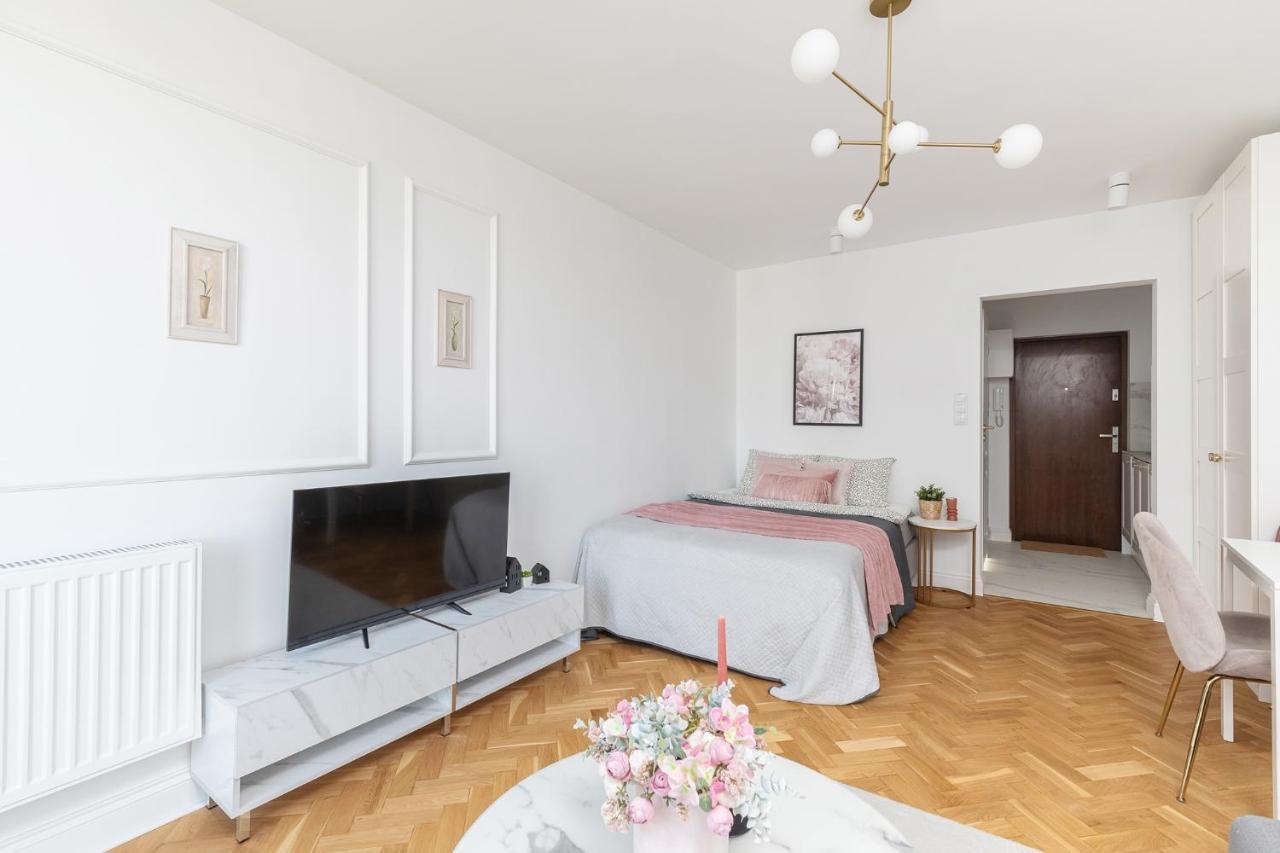 Superapart Dyminska 6 Warschau